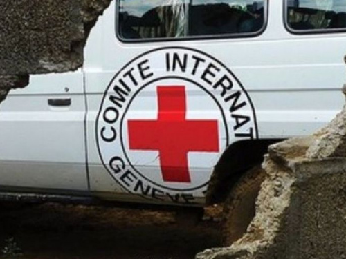 Военные ОТУ "Восток" обещают содействие команде Красного Креста при работе в неспокойных районах
