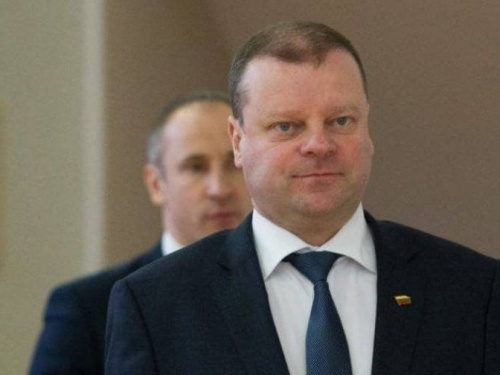 Премьер Литвы побывал на отремонтированной за литовские деньги станции скорой помощи в Авдеевке (ФОТО)