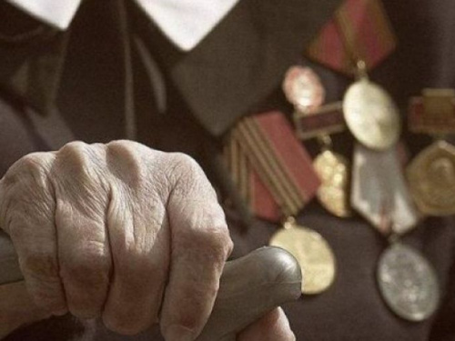 УСЗН в Авдеевке формирует списки получателей разовой помощи ветеранам войны