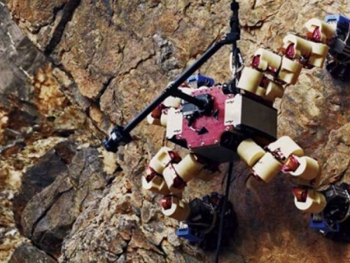 Робот-скалолаз NASA покорил гору в Долине смерти (ВИДЕО)