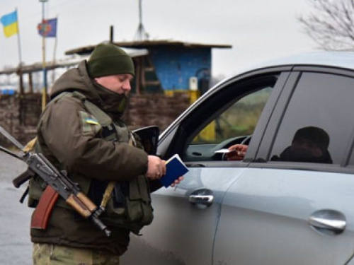 Полиция задержала на внутренних блокпостах в Донецкой области более 20 боевиков за неделю