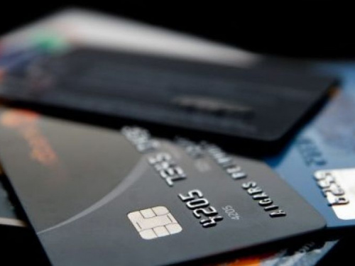 Нацбанк посилив захист власників банківських карток