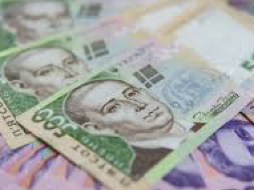 ПриватБанк почав виплачувати українцям фінансову допомогу: кому і скільки грошей дадуть