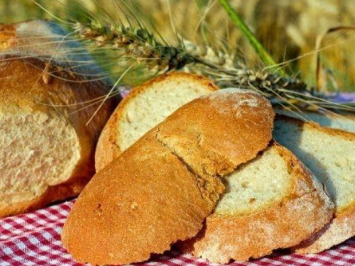 Зростання вартості хліба в Україні продовжиться