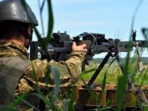 Сутки в ООС: на Донбассе 11 обстрелов, ранен украинский воин