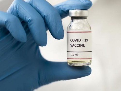 Названа стоимость вакцины от коронавируса для украинцев