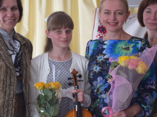 Как Авдеевская музыкальная школа отпраздновала свой 53 выпуск (ФОТО)