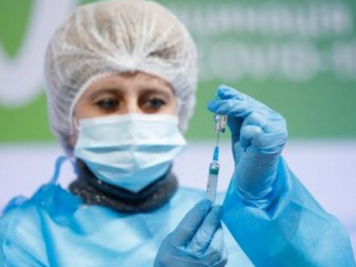 Что нужно знать о прививках от COVID в Украине