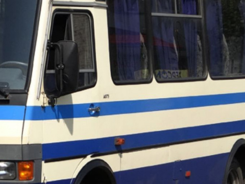 “А воз и ныне там”:   вопрос автобусного сообщения Авдеевки с областным центром остаётся открытым