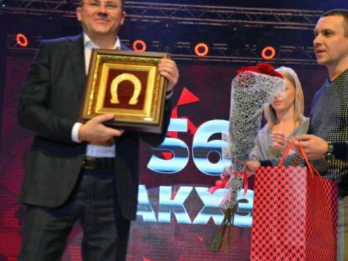 Авдеевка ярко отметила день рождения градообразующего предприятия (ФОТО)