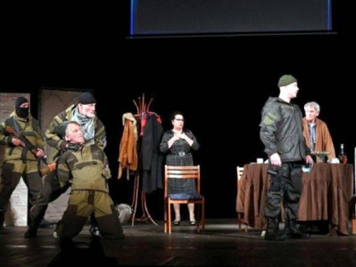 Авдеевских театралов приглашают на спектакль областного драмтеатра из Мариуполя 
