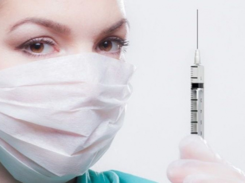 Медсестрам планируют разрешить делать прививки пациентам без привлечения врача