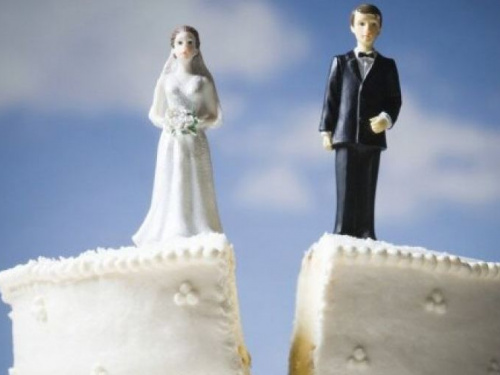 В ноябре авдеевцы чаще женились, чем разводились