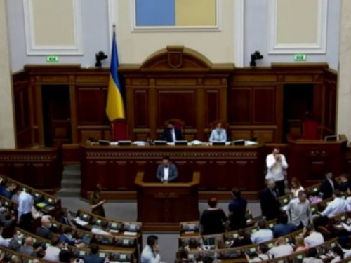 Зеленский созывает депутатов на внеочередное заседание: что рассмотрит Рада