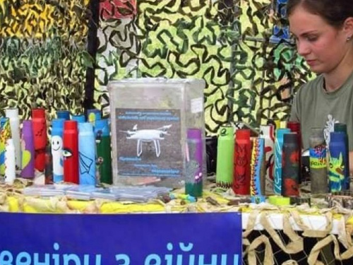 Крамничка “Сувеніри з війни” з Авдіївки їде на фестиваль “Тарас Бульба”