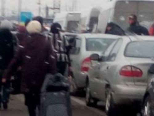Опубликован мониторинг утренней ситуации у донбасских КПВВ за 18 января
