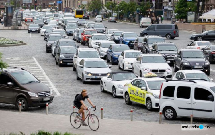 Украинским водителям рассказали о нововведениях, касающихся дорог: что изменится