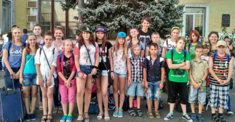 Авдеевские школьники выиграли поездку в языковой лагерь (ФОТО)