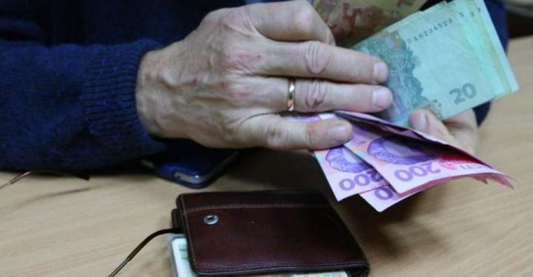 В Украине планируют повысить минимальные пенсии в два раза