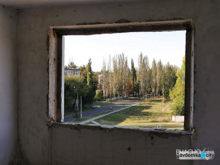 Восстановление известной многоэтажки с муралом в Авдеевке будет расти в цене
