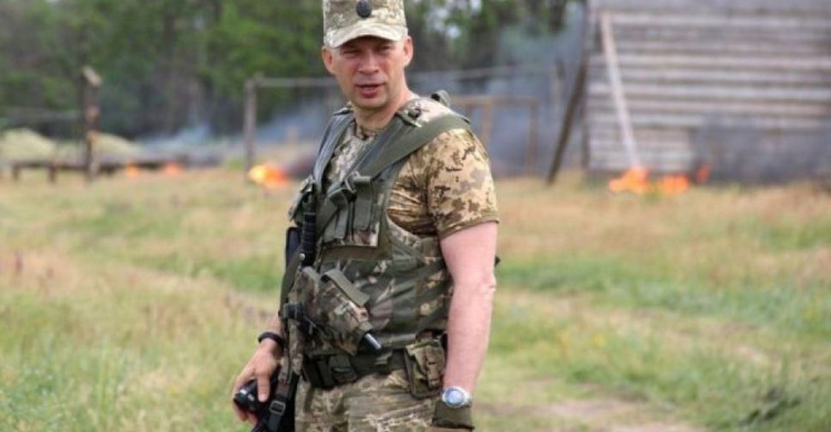 Командующий ООС посетил украинские позиции в районе Авдеевки (ВИДЕО)