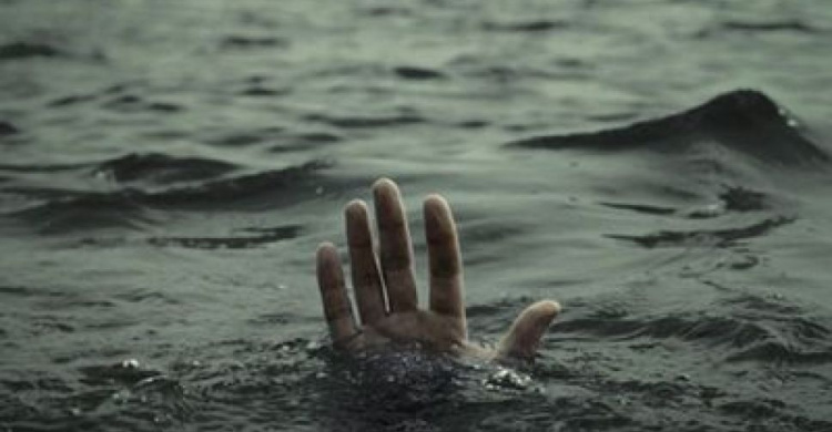 В Донецкой области не дали утонуть мужчине и ребенку