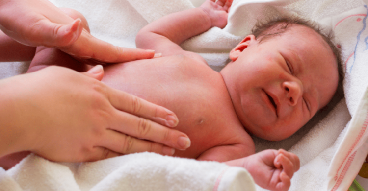 В Авдеевке в июне зарегистрировано 17 новорожденных