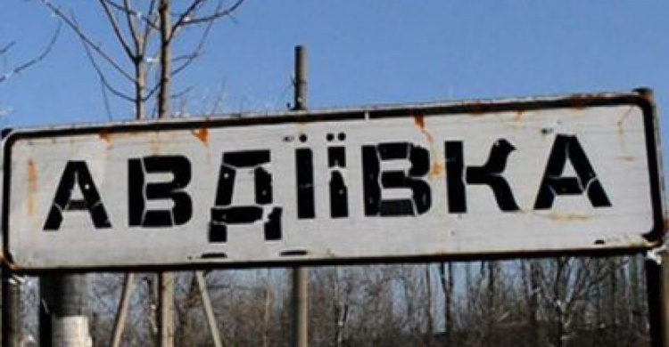 Донбасский фронт: сильнейшие обстрелы под Авдеевкой, у ВСУ есть потери