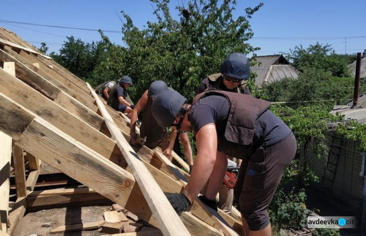 Полтысячи домов уже восстановлены в прифронтовой Авдеевке (ФОТО)