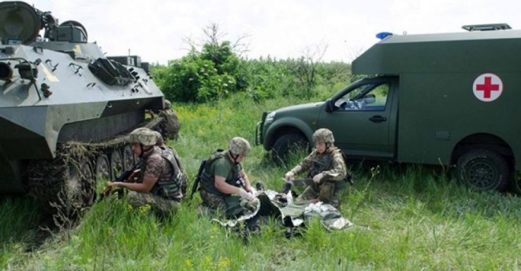 Обострение на Донбассе: ВСУ и боевики несут потери