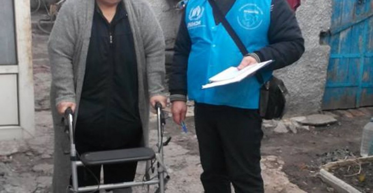 Авдеевцам с ограниченными возможностями на помощь приходят волонтеры (ФОТО)
