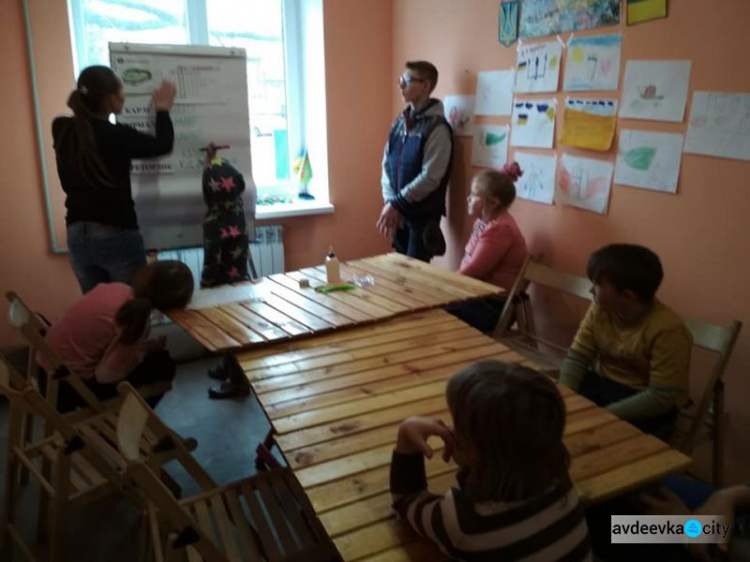 Выбирать профессию в Авдеевке учат с детства (ФОТО)