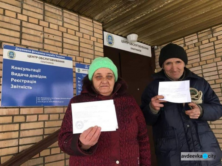 Штаб  "Пролиска – Авдеевка"  помог маломобильной жительнице Верхнеторецкого оформить пенсию (ФОТО)