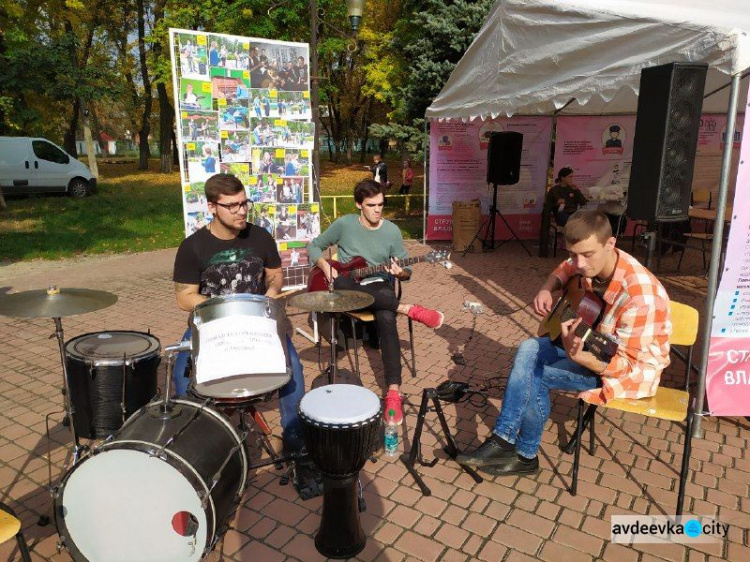 «З країну в Україну!»: Авдіївка фестивалить (ФОТО)