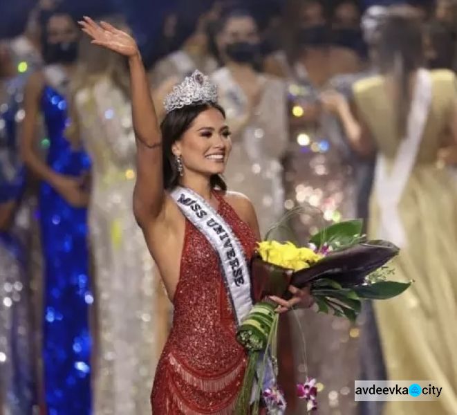 На конкурсе Мисс Вселенная-2021 победила участница из Мексики