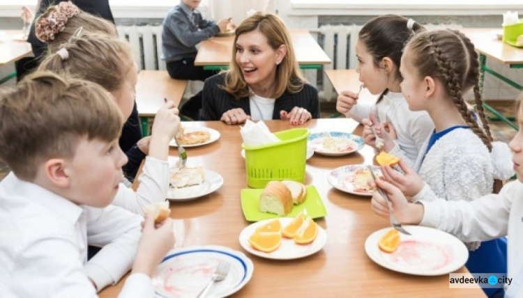 Кабмин выделит 400 миллионов на реформу школьного питания