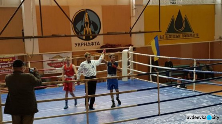 Боксеры из Донецкой области взяли 10 медалей на Чемпионате Украины