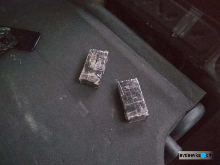 В одном из донбасских КПВВ нашли взрывчатку: появились фото