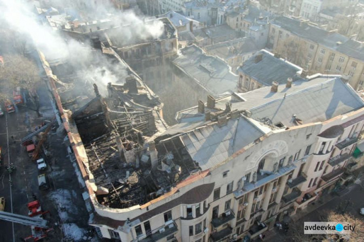 8 декабря в Украине объявили Днем национального траура (ФОТО)