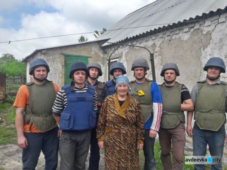 Спасатели обнародовали новые данные по восстановлению жилого фонда в Авдеевке (ФОТО)