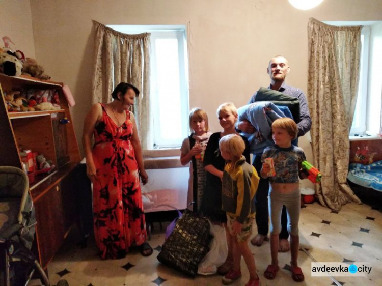 Авдеевка: Многодетные и военные получили помощь