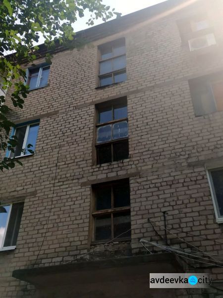 В Авдеевке благодаря конкурсу социальных проектов жители модернизируют старую многоэтажку