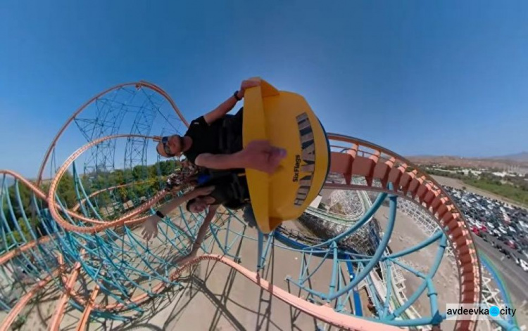Экстремал взял 360-градусную камеру на американские горки. (ФОТО+ВИДЕО)