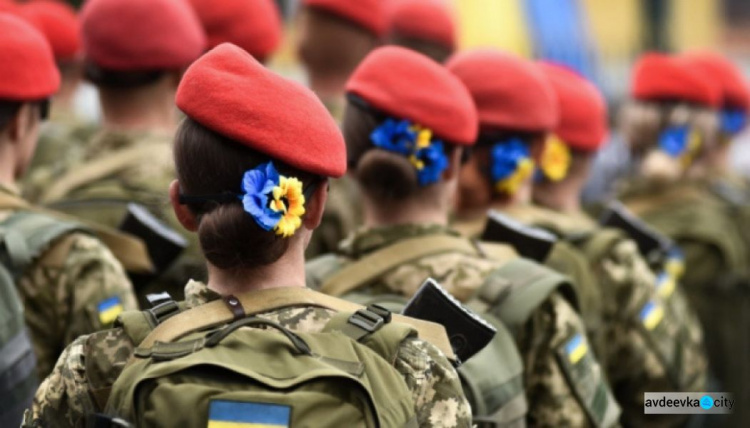 Мобілізація українок під час війни: пояснення адвоката про призов та військовий облік