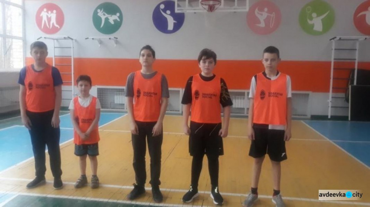 В Авдіївці пройшли  змагання з баскетболу серед молоді, присвячені Міжнародному дню спорта на благо миру та розвитку
