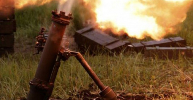 Контрольный пост "Марьинка" ночью пережил получасовой обстрел из минометов со стороны боевиков