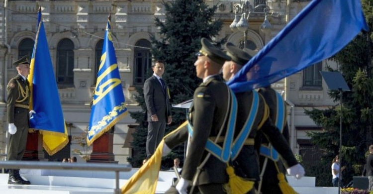 Зеленский утвердил День памяти защитников Украины