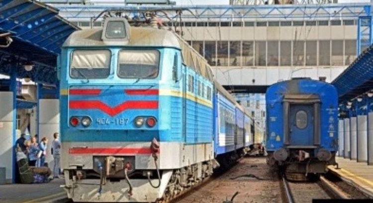 Як дібратися в Покровськ з Дніпра та взворотньому напрямку: "Укрзалізниця" запустила нові приміські поїзди до Покровську