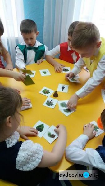 Дошколят в Авдеевке приучают к экологической культуре (ФОТО)