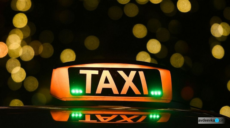 Таксисты будут устанавливать кассовые аппараты в авто